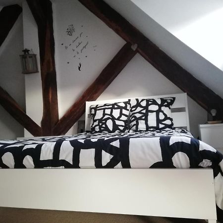Atelier Des Poemes. Apartment Montbeliard Ngoại thất bức ảnh