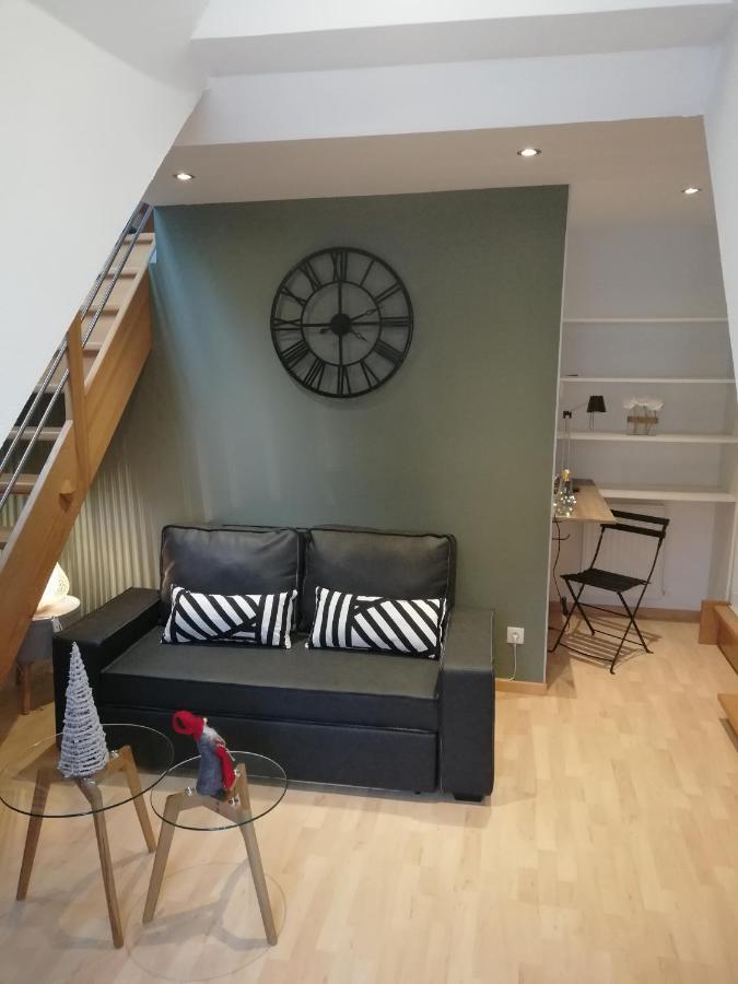 Atelier Des Poemes. Apartment Montbeliard Ngoại thất bức ảnh