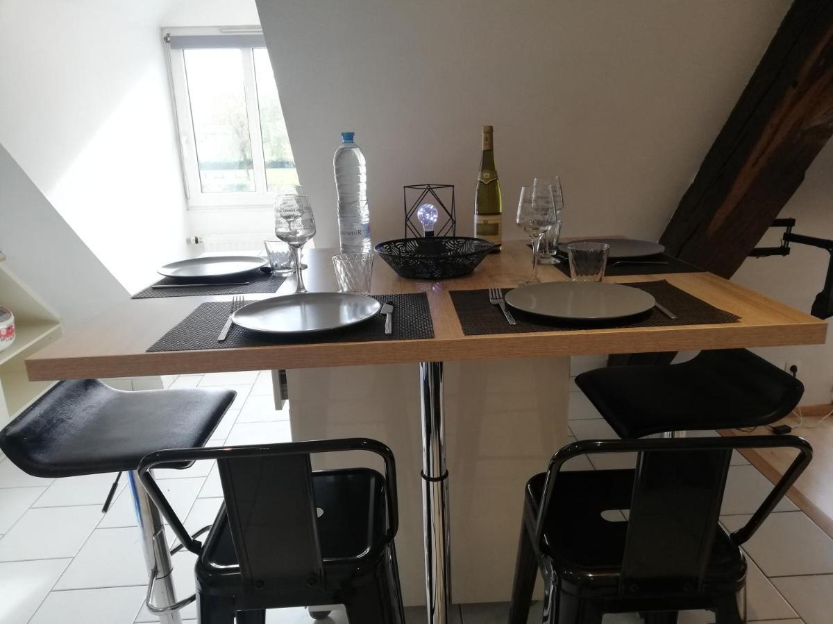 Atelier Des Poemes. Apartment Montbeliard Ngoại thất bức ảnh